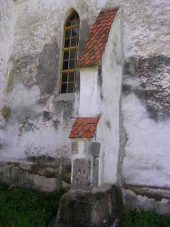 View larger image View larger image