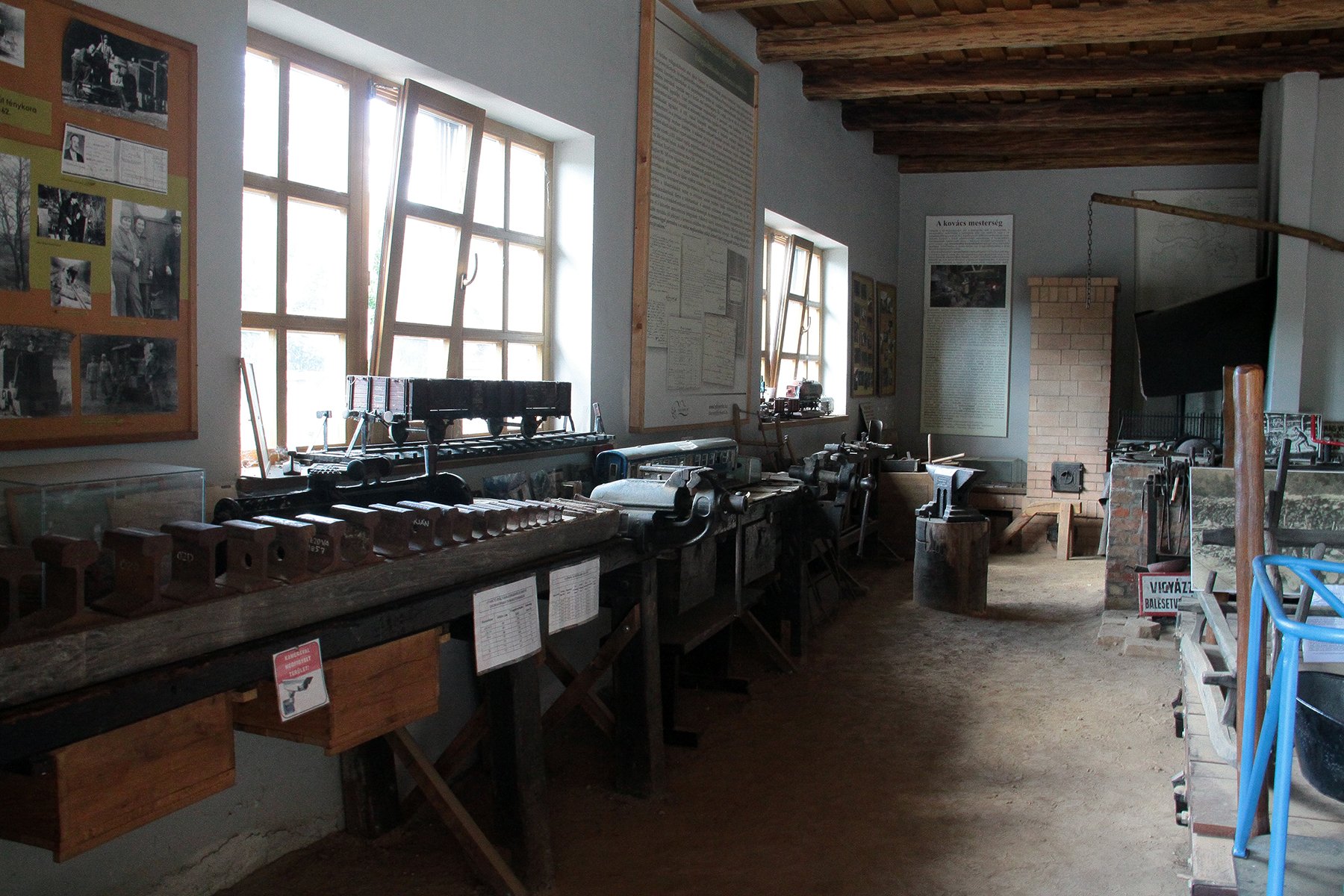 View larger image View larger image