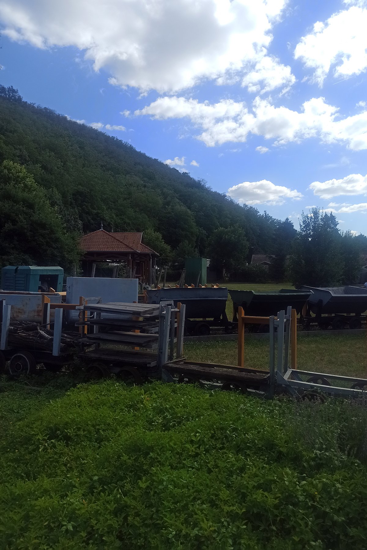 View larger image View larger image