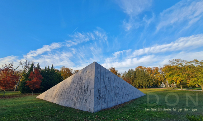 View larger image View larger image